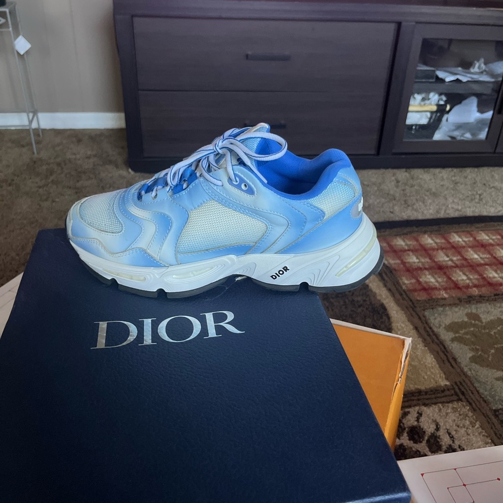 Dior sneakers - Picture 4 of 4